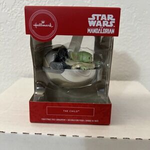 Hallmark Ornament 2020 Mandalorian The Child Baby Yoda Star Wars New Christmas